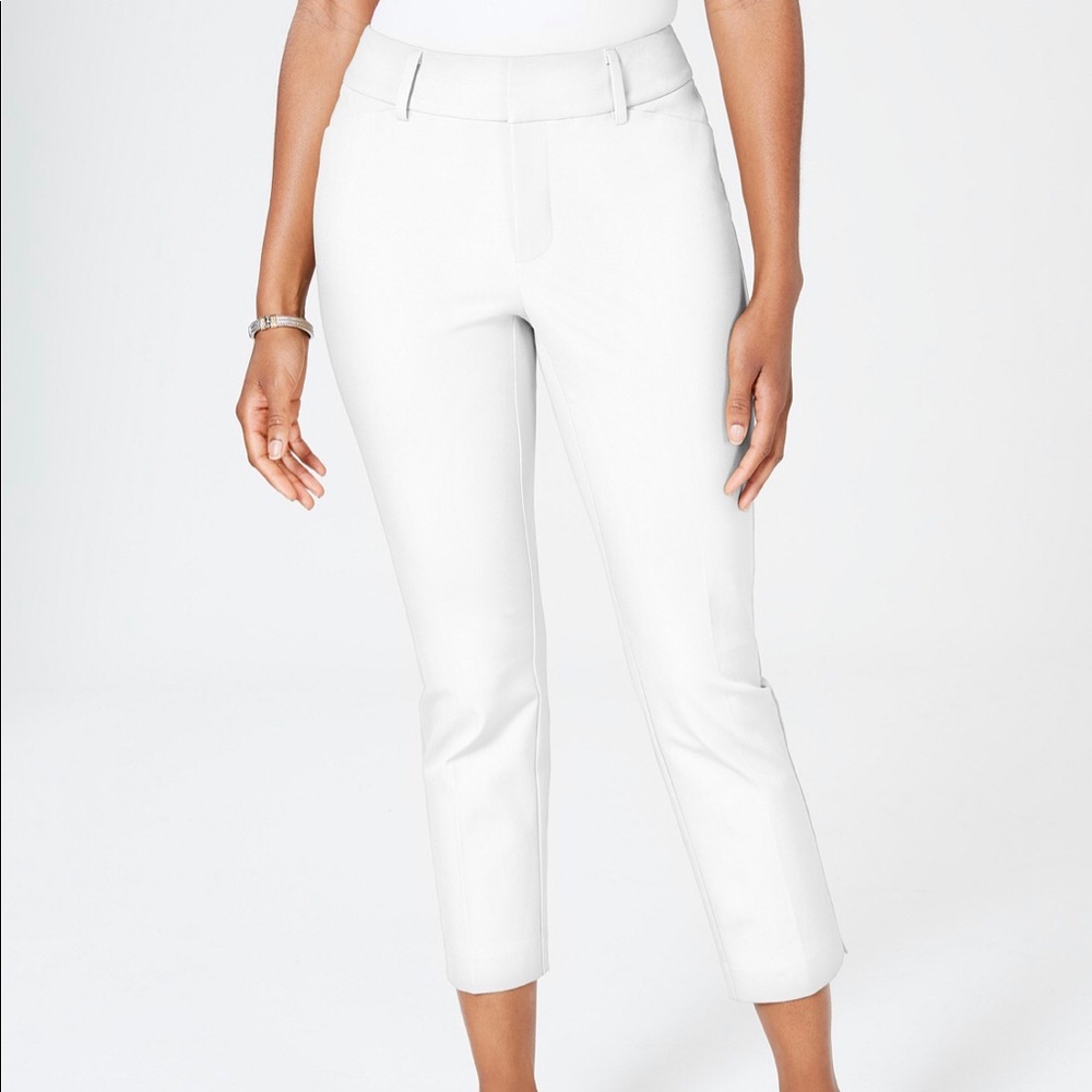 Charter Club Newport Tummy-Slimming Cropped Pants